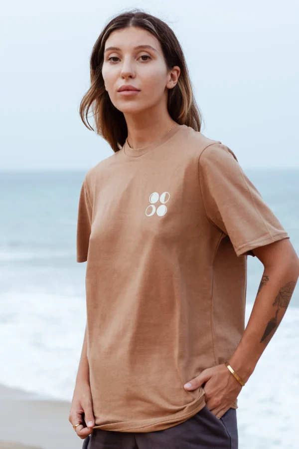 'Four Mooons' Golden brown - Regular fit