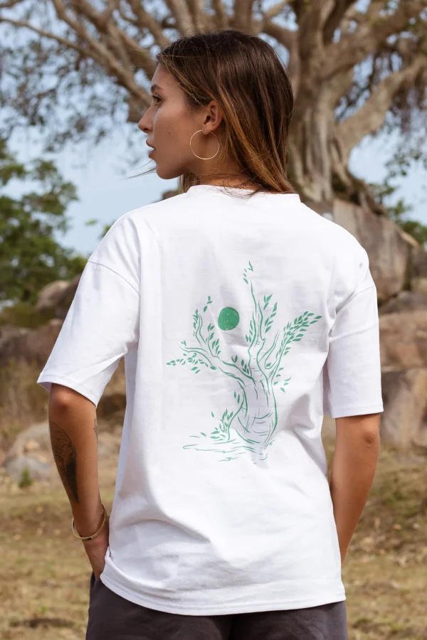 'Baobab Tree' White - Oversize Fit