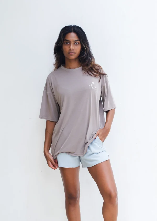 'Waves' Beige Embroidery - Oversize Fit