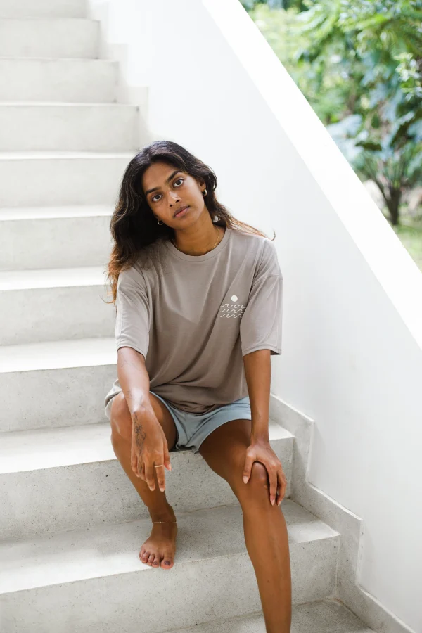 'Waves' Beige Embroidery - Oversize Fit